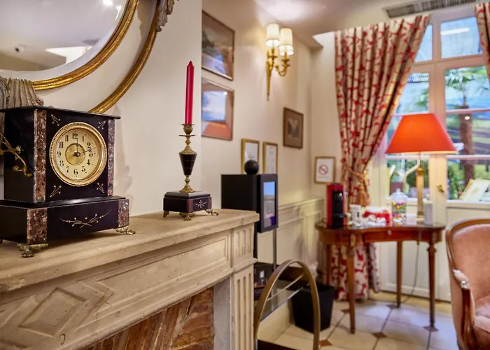 Le Relais Montmartre